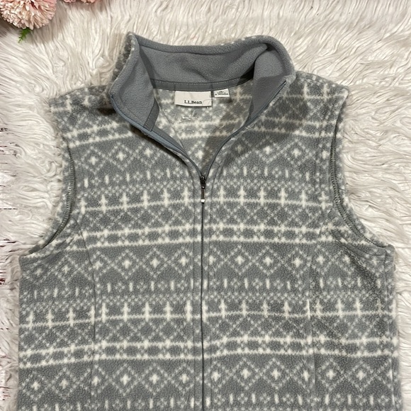 LL Bean Gorpcore Gray Fair Isle Fleece Zip Vest - Picture 6 of 10